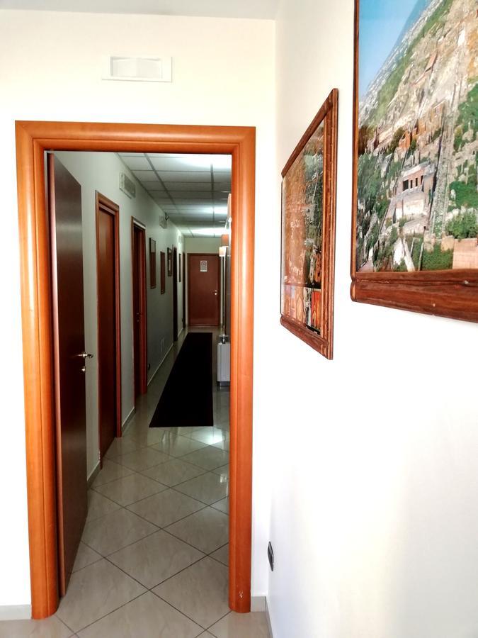 Central Room Fortuna بومبيي المظهر الخارجي الصورة